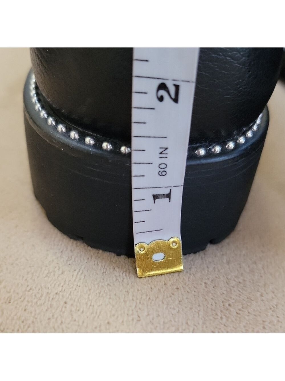 DV Dolce Vita Sherpa Chimmy Black and Cream Studded Loafers Size 10 EUC - Picture 5 of 7
